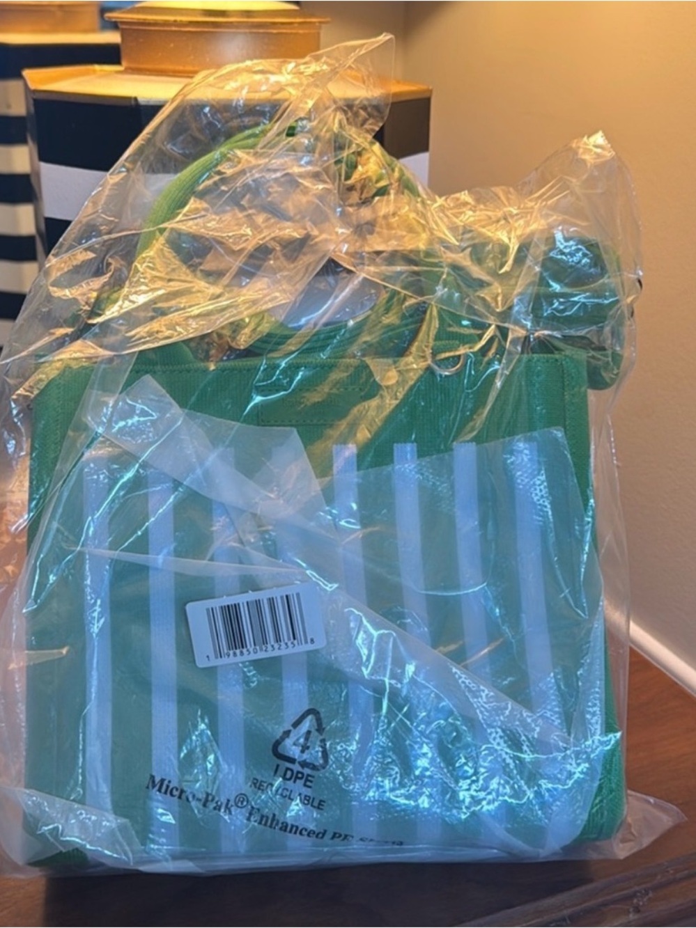 Kate Spade Green & White Striped bag - Picture 3 of 3